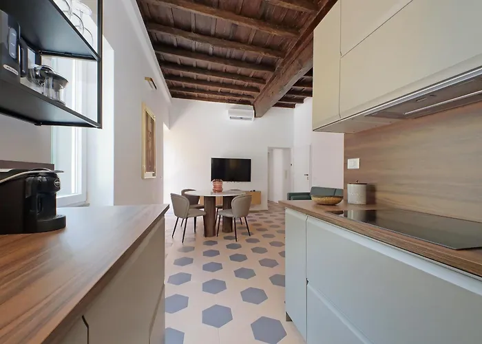 Daire Trastevere Cisterna 4 *